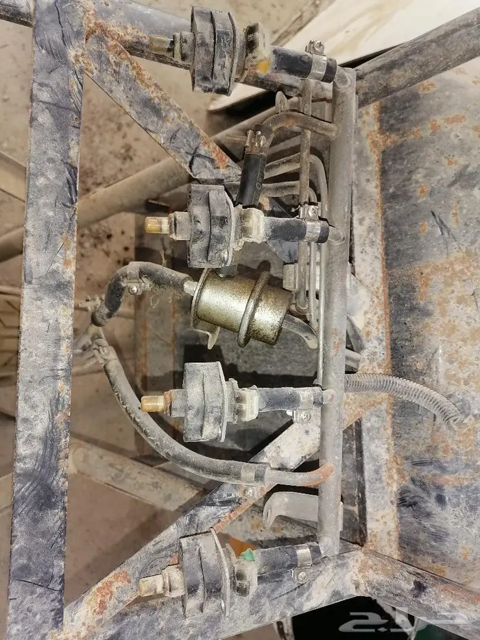 قطع غيار نيسان سيارة رياضيه وارد اليبان 53