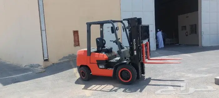 رافعه شوكيه فوركلفت سكين للايجار 3