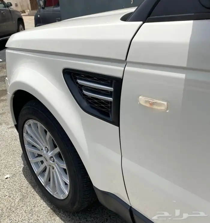 رانج روفر سبورت 8V مكينة 400 موديل 2010 نظيف بدون سوبر 27