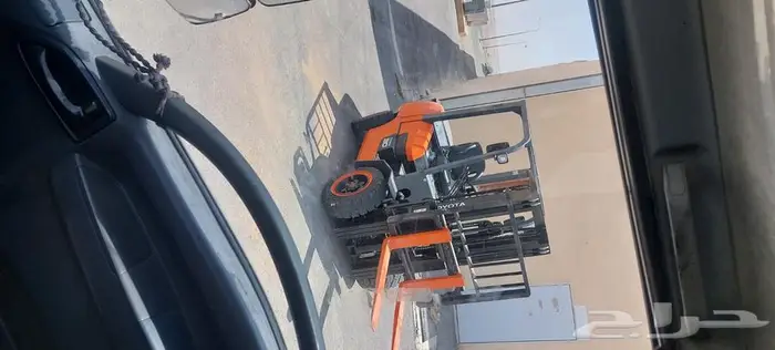 رافعه شوكيه فوركلفت سكين للايجار 1