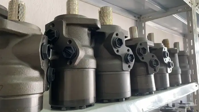 طرمبات و قطع غيار هيدروليك للبيع و صيانه 17