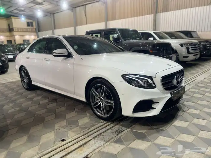 مرسيدس E300 2018 3