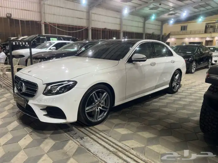 مرسيدس E300 2018 2