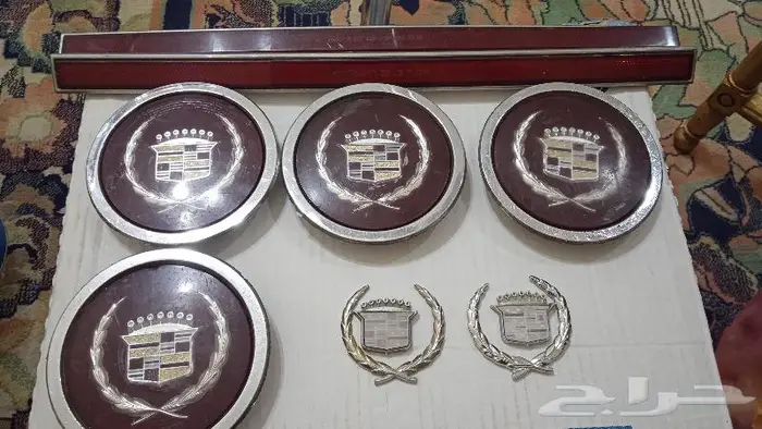 علامة كبوت كاديلاك فليتوود 80 الى 92 8
