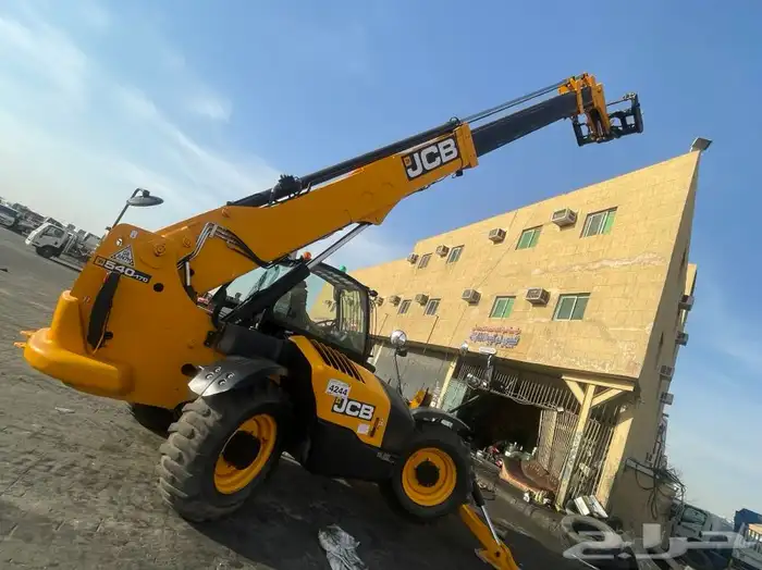 رافعه للايجار تلسكوبيه جي سي بي JCB 0