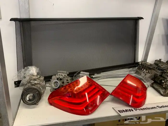 مقاعد بي ام و شاشات و فتحة تكيف خلفي ووجميع القطع 0