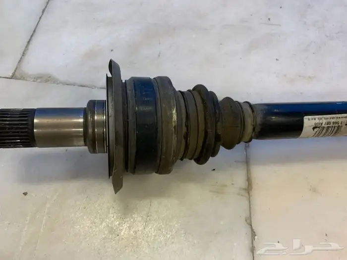 مقاعد بي ام و شاشات و فتحة تكيف خلفي ووجميع القطع 6