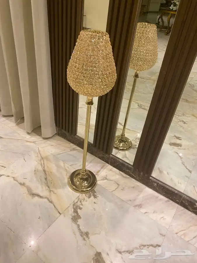 تحفه وحامل شموع جميل وجديد 1