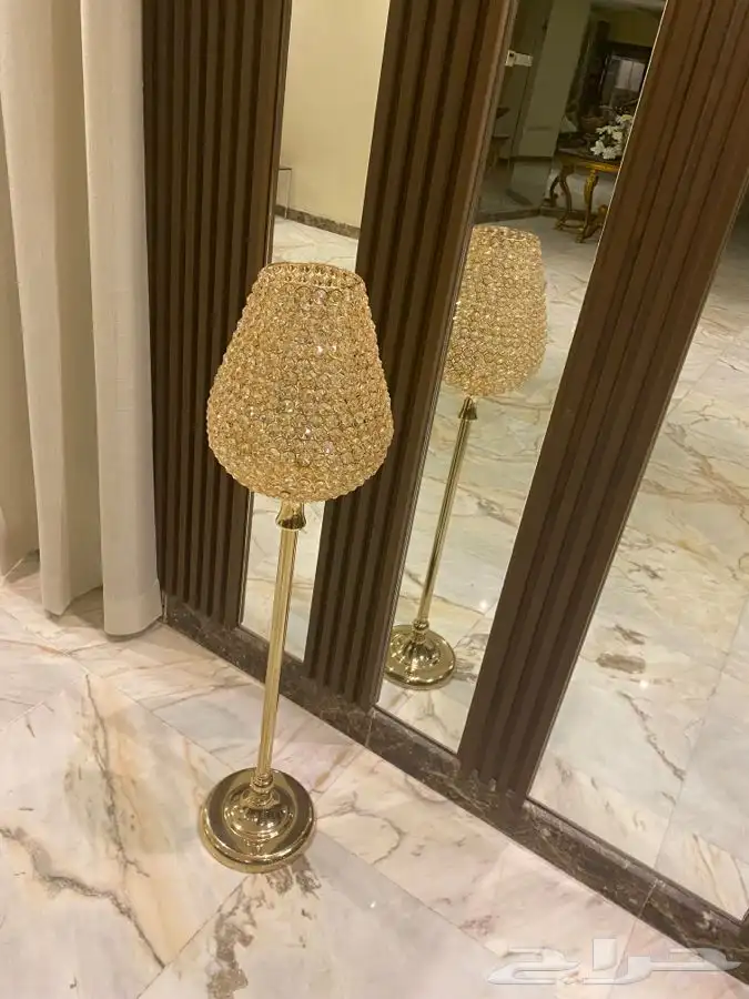 تحفه وحامل شموع جميل وجديد 0