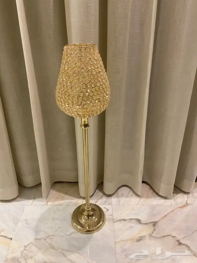 تحفه وحامل شموع جميل وجديد 4