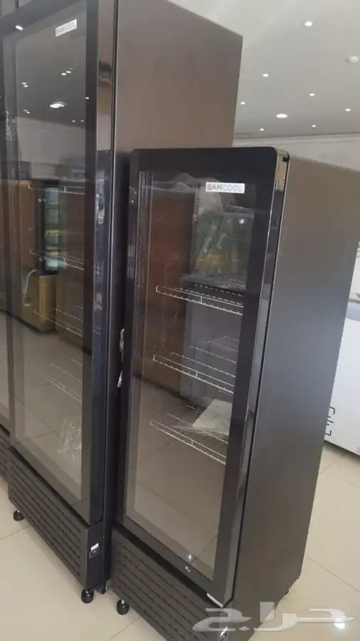 ثلاجات عرض بانكوول واحد باب زجاج أسود 2