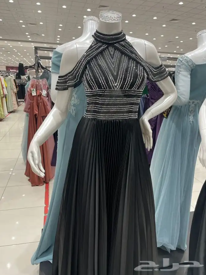 فستان فخم للمناسبات 0