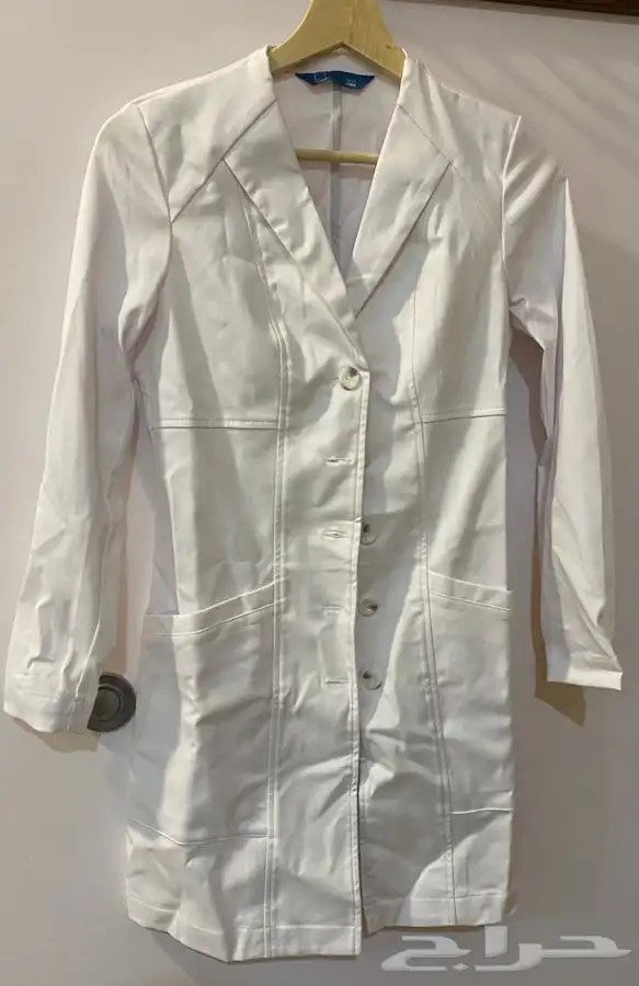 Medelita  Vera G. Slim Fit Labcoat لابكوت   معطف طبي 9