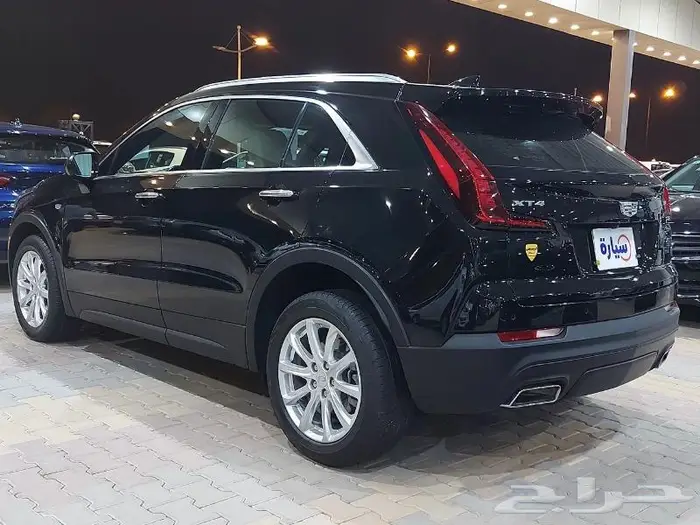 كاديلاك XT4 2020 2