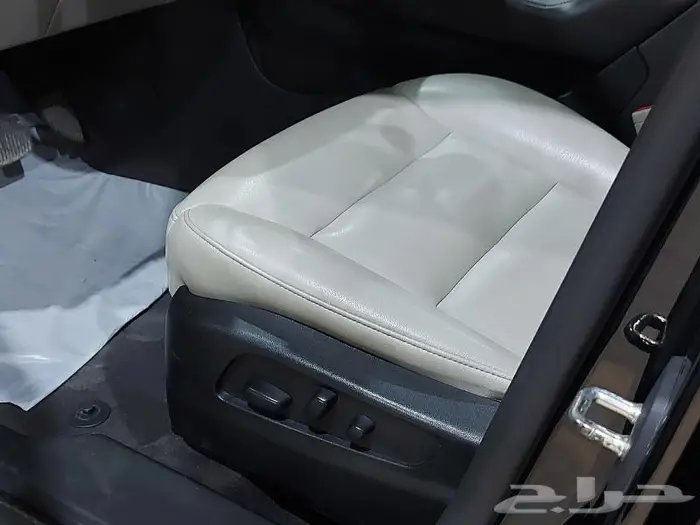 كاديلاك XT4 2020 6