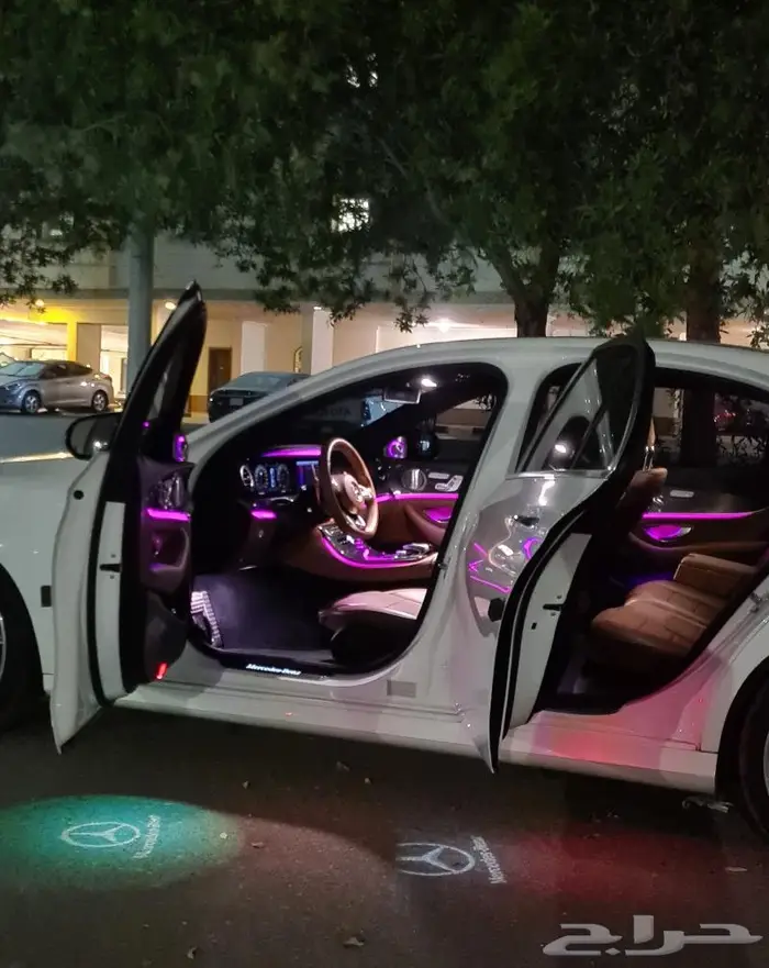 تم البيع E300 2018 AMG خاص 13