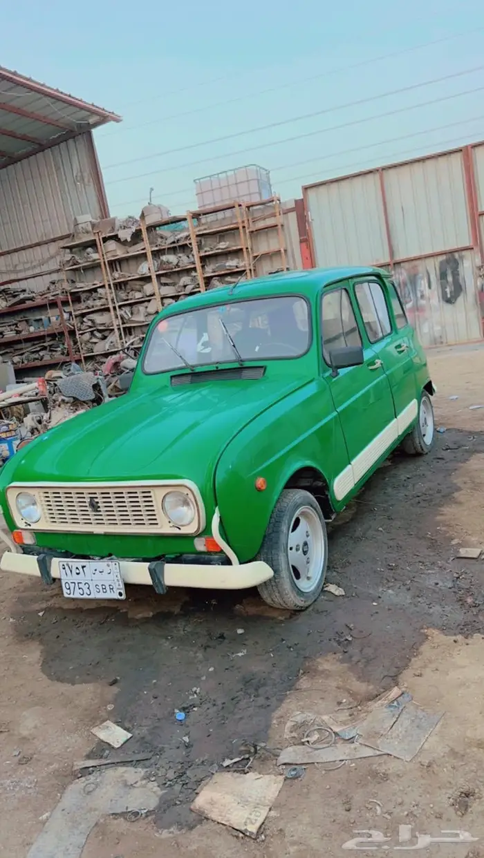رينو هاتشباك كلاسك وارداليابان بحاله ممتازه موتر نادر 4
