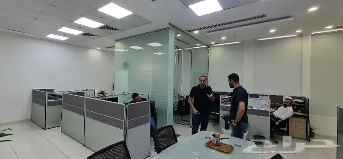 قواطع زجاج سكريت 12 ملي للمكاتب 12