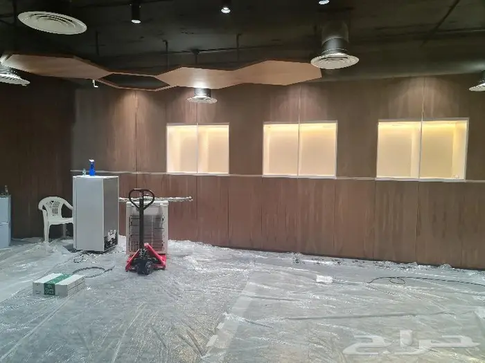 قواطع زجاج سكريت 12 ملي للمكاتب 13