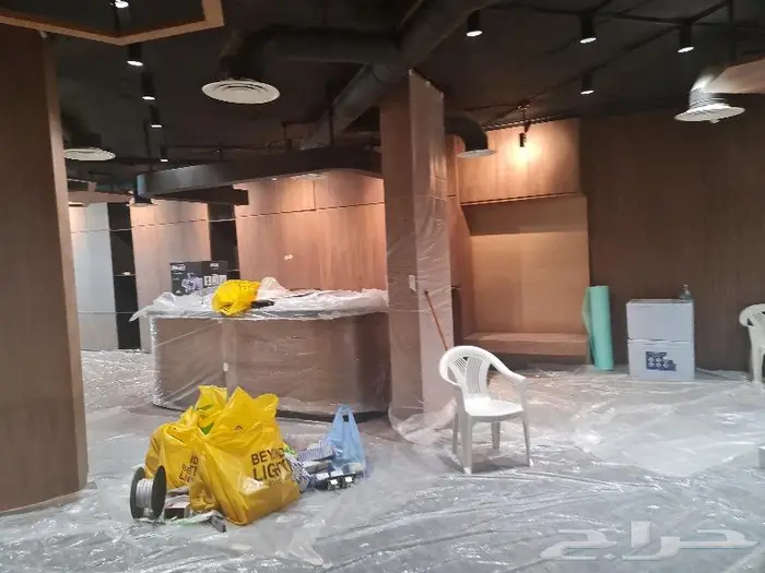 قواطع زجاج سكريت 12 ملي للمكاتب 2