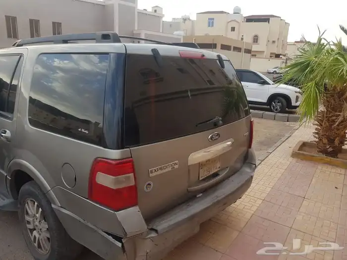 قطع فورد اكسبديشن للبيع 1