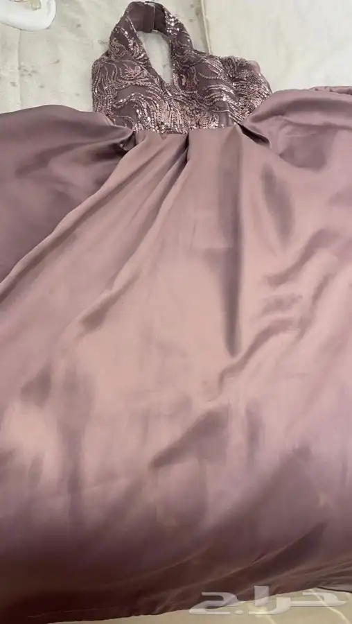 فستان مقاس L مليوس مره وحده السعر150 بيع وايجار 1