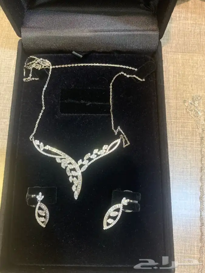 للبيع اساور ماركة اصليه 2
