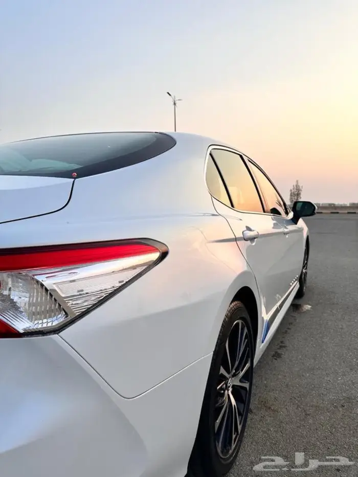 كامري هايبرد 2020 ماشيه قليل وكاله(تم البيع) 2