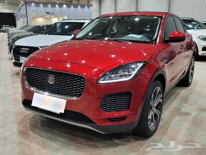 جاغوار E Pace 2019 1