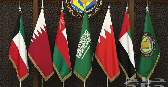 طباعة وتفصيل اعلام طباعة شعارات للشركات والموتمرات والمدارس 1