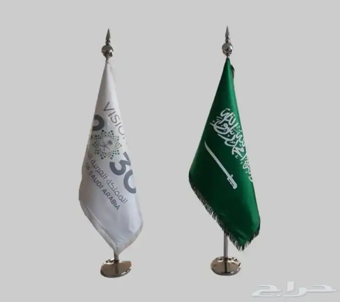 طباعة وتفصيل اعلام طباعة شعارات للشركات والموتمرات والمدارس 0