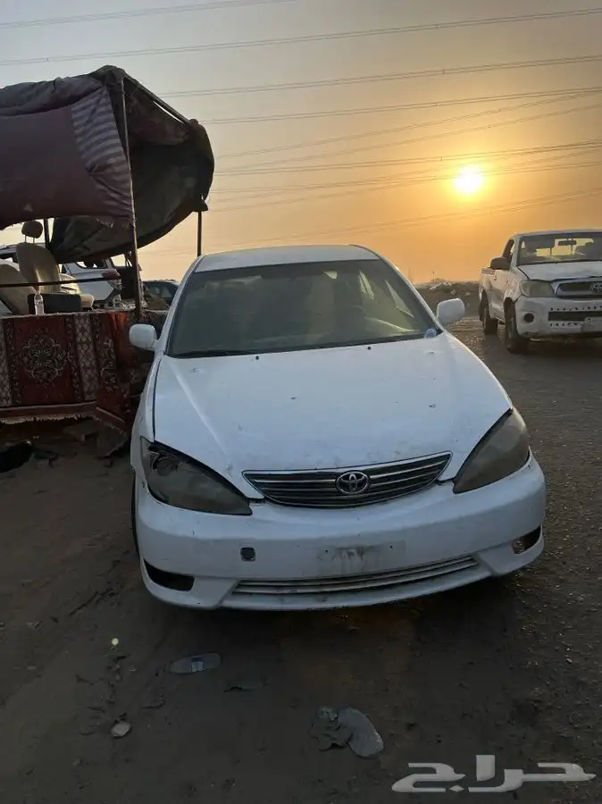 كامري 2006 لبيع قطع غيار 3