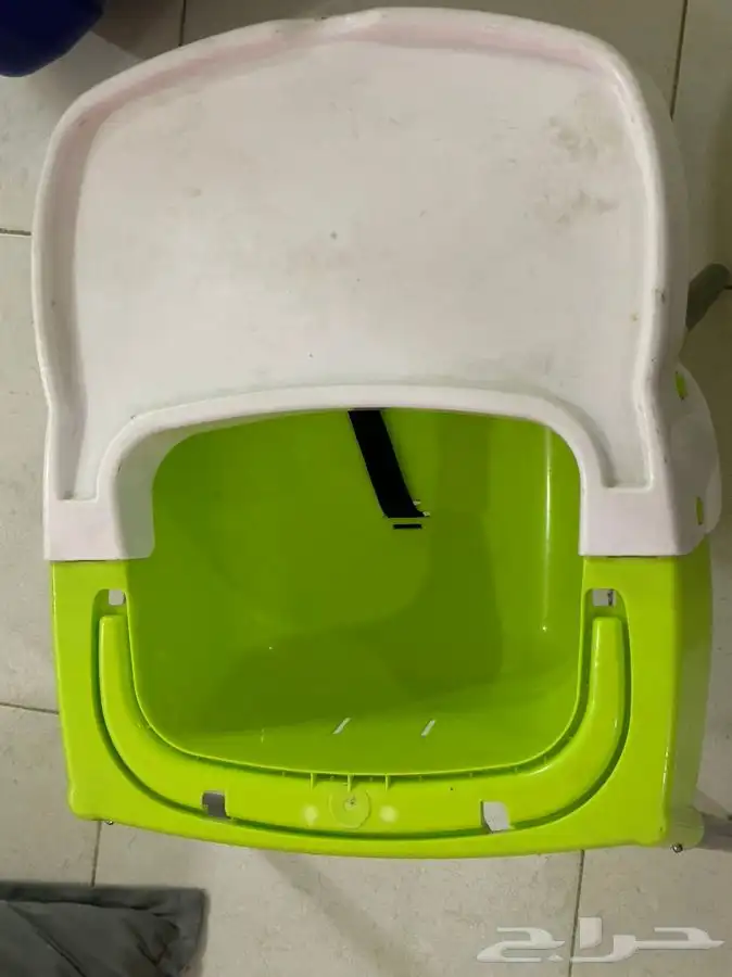 طاولة وكرسي اطفال عالسوم 3
