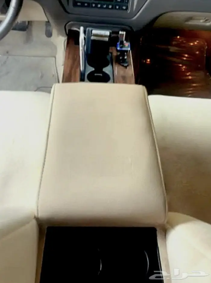 تكايات لنكون وفكتوريا وماركيز 62