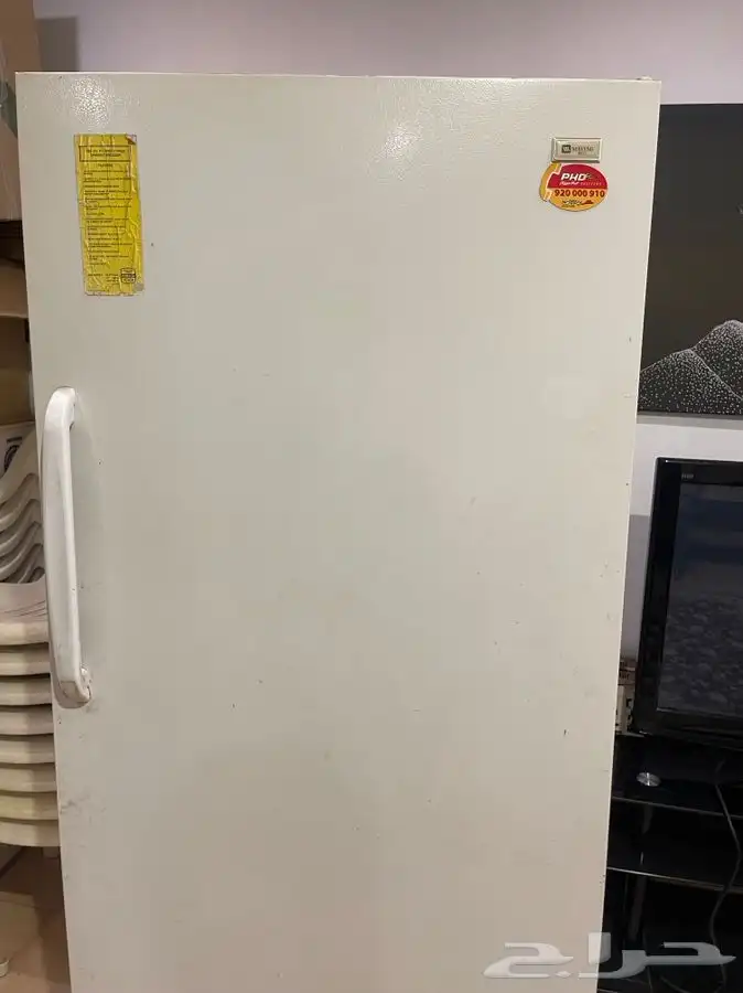 للبيع فريزر كبير واقف 110 فولت امريكي اصلي خالي من العيوب 0