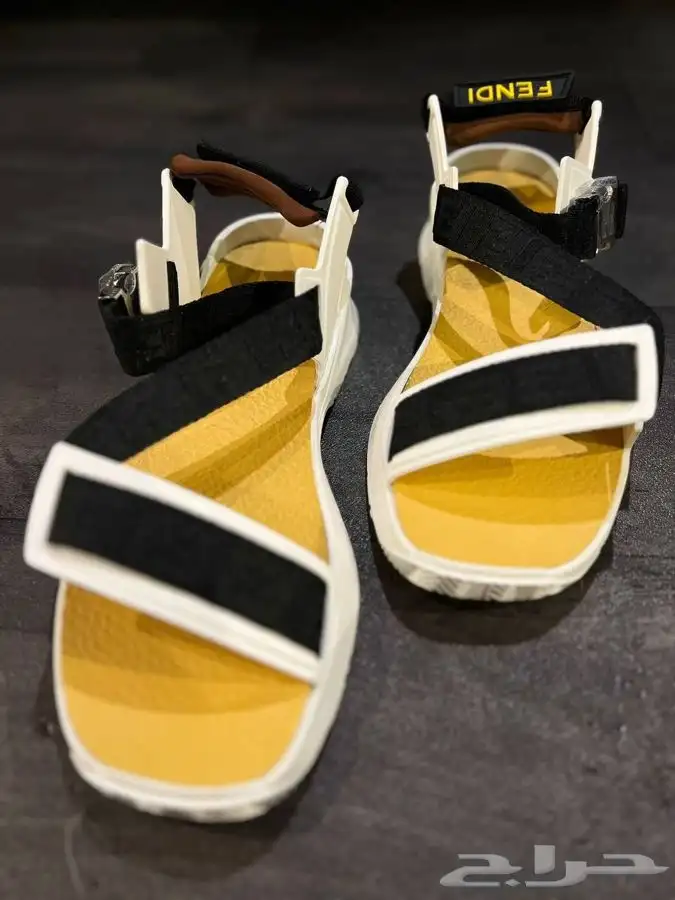 شنط رجاليه فخمه 11