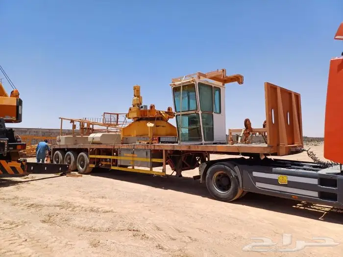 رافعة برجية مستعملة بحالة ممتازة نوع ليبهر ألماني 0