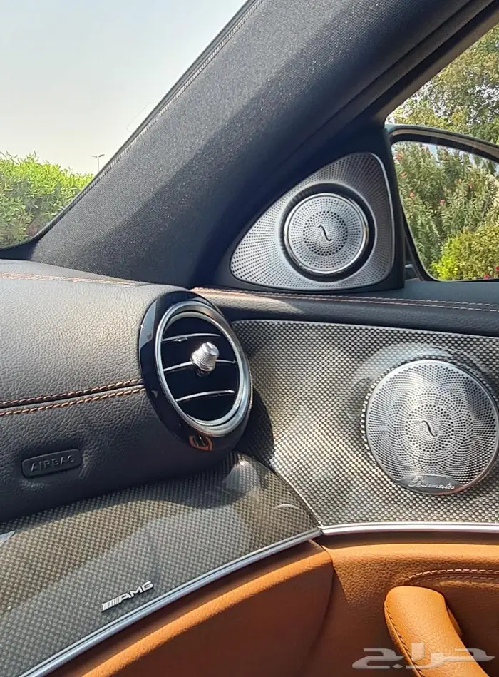 تم البيع E300 AMG 2018 12