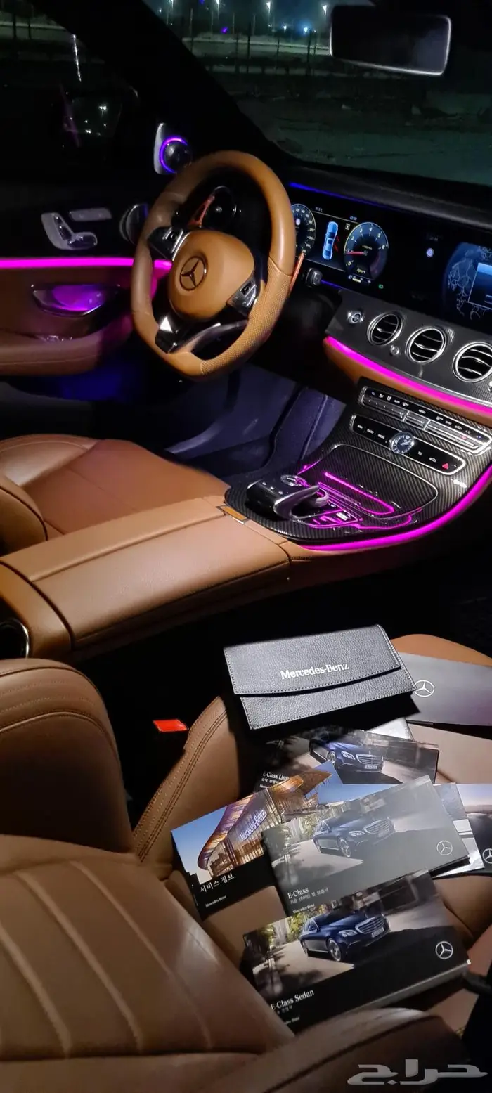 تم البيع E300 AMG 2018 17