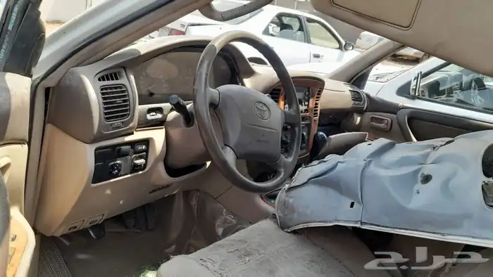 جيب VXR. 2000 بيع قطع 5