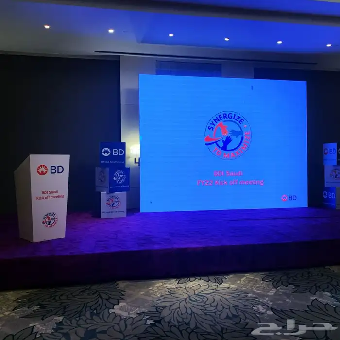 تنظيم المعارض والمؤتمرات حفلات اضاءاه ستى كلرر شاشات استيج 93