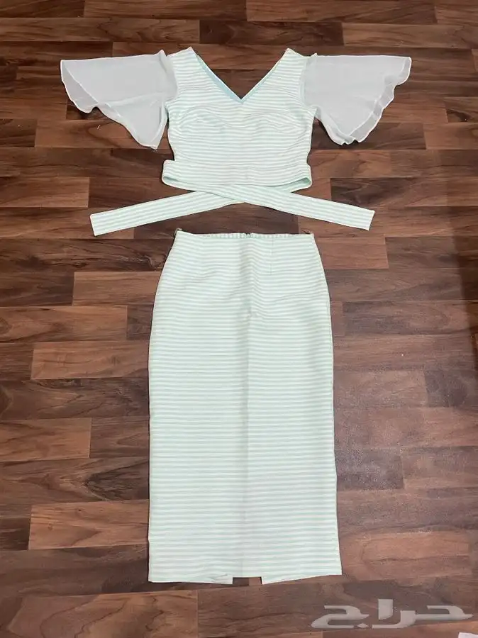 فساتين سهرة طويل وضيق 8