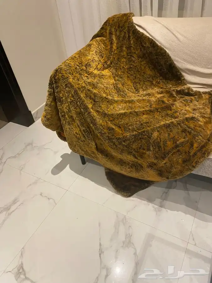 اكسوار للكنب شال فرو 3