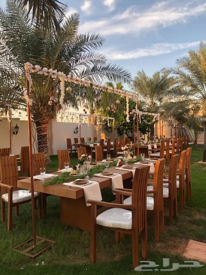 كراسي طاولات خشب فاخر للبيع 3