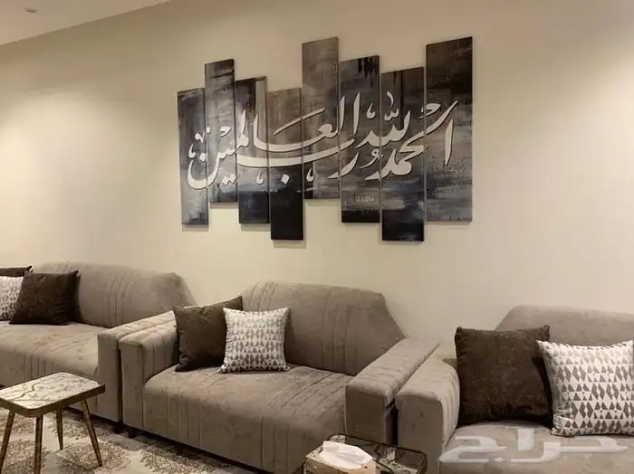 لوحات جدارية تفصيل حسب الطلب 18