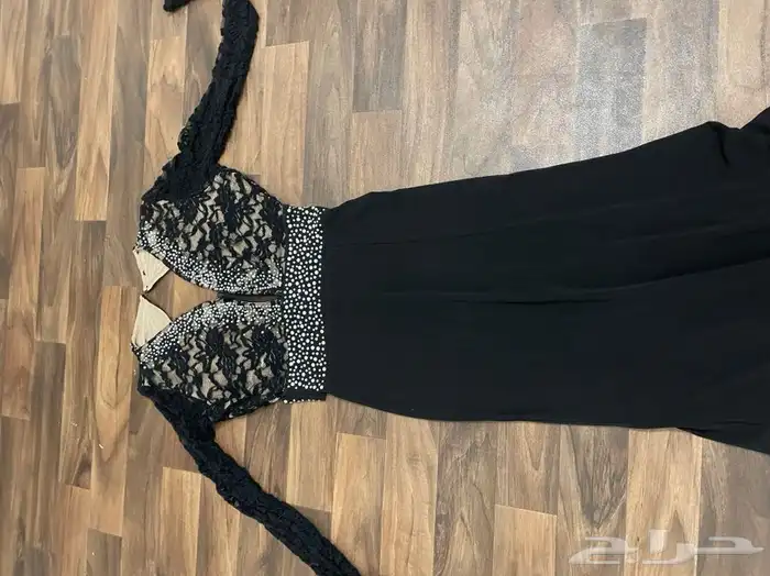 فساتين سهرة طويل وضيق 0