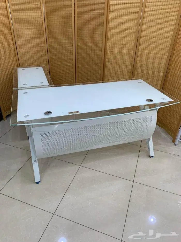 اثاث مكتبي مودرن جديد و بسعر مغري 21