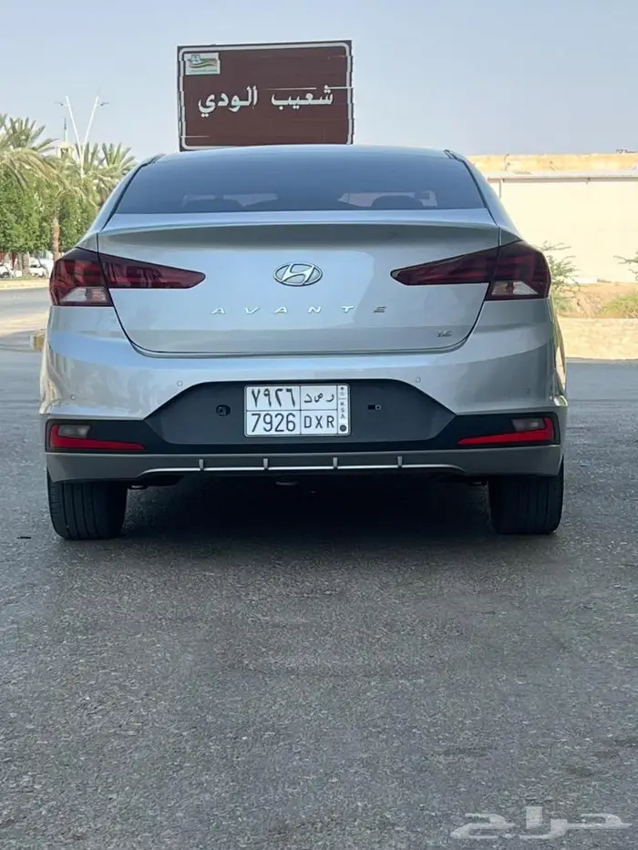 النترا ( افانتي ) بنزين 2020 عداد 52500 الف 4