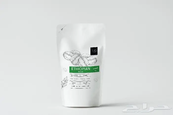 فريق تصميم محترف تصميم الهويات والبكجات والشعارات 0