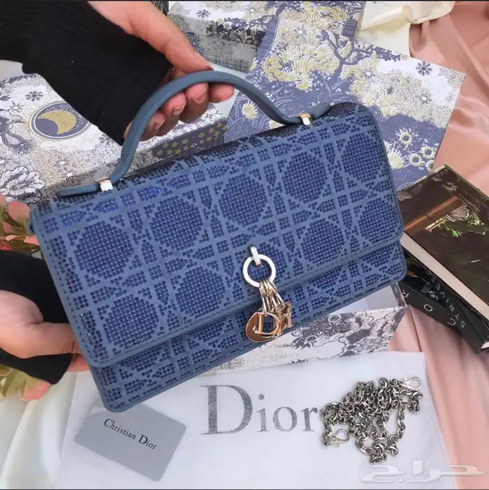 عدايا رجاليه ونسائية ماركات عالميه درجه اولى 30